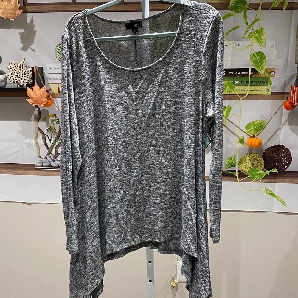 a.n.a Heather Gray Long Sleeve Top size XL. Has silver sparkle. Ptp is 24